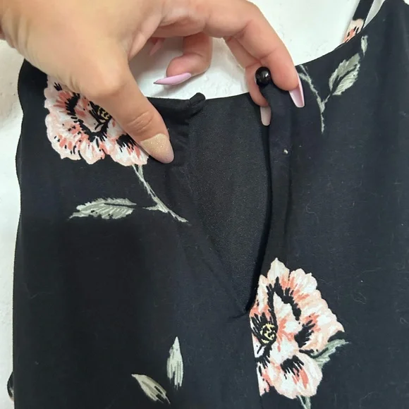 🩶Girls Flower Dress🖤 - Picture 6 of 8